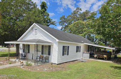 /international/us/2630-prison-camp-road-williamston-nc-110100262917/