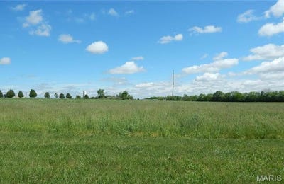 /international/us/lot-8-plaza-parkway-waterloo-il-110103720160/