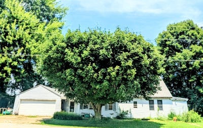 /international/us/2940-w-country-club-road-connersville-in-110109499868/
