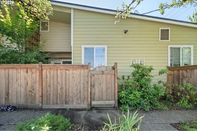/international/us/7302-n-new-york-ave-portland-or-110106058596/