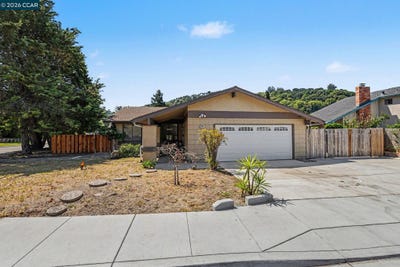 /international/us/2498-la-reina-st-pinole-ca-110108080633/