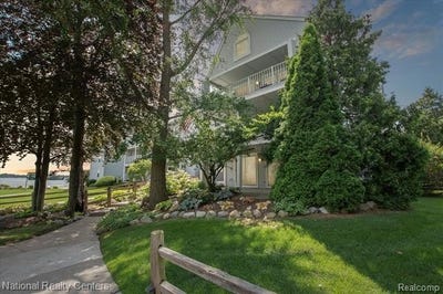 /international/us/3559-port-cove-drive-waterford-twp-mi-110100897653/