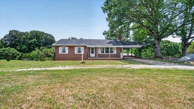 /international/us/3290-sullivan-road-boydton-va-110108606592/