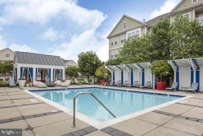 /international/us/6625-latrobe-falls-elkridge-md-110106613928/