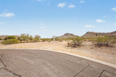 /international/us/9400-s-krista-drive-e-goodyear-az-110107391752/