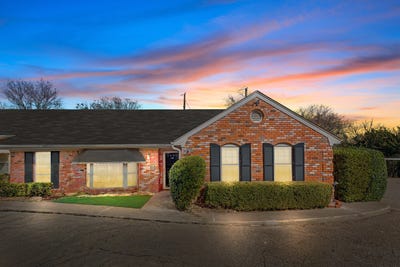 /international/us/5224-lake-shore-waco-tx-110105753220/