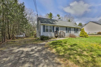 /international/us/109-old-brookline-road-milford-nh-110107652854/