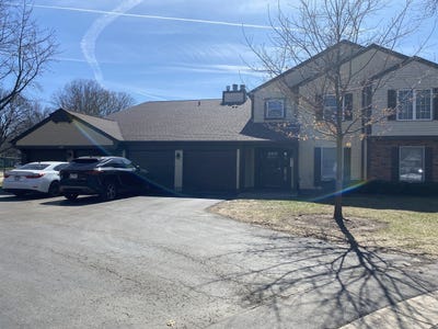 /international/us/50-plymouth-court-naperville-il-110106702272/
