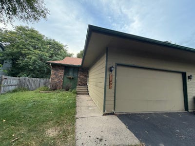/international/us/12083-butternut-street-nw-coon-rapids-mn-110110278198/