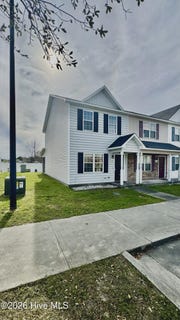 /international/us/5001-grandeur-avenue-jacksonville-nc-110106556049/