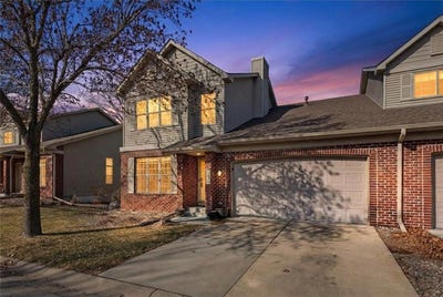 /international/us/9634-belmont-lane-eden-prairie-mn-110106140872/