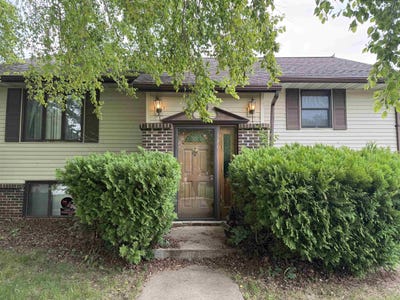 /international/us/540-s-8th-st-akron-ia-110100245776/