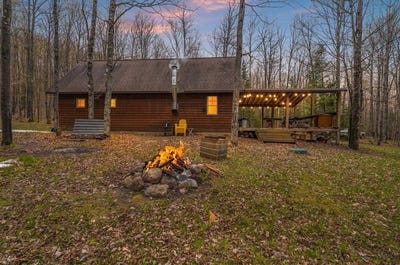 /international/us/1458-woodlawn-road-crandon-wi-110107940581/