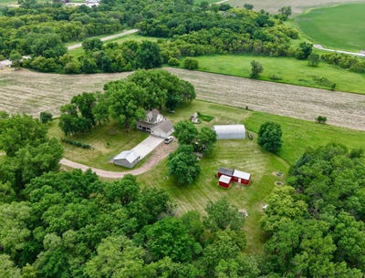 /international/us/11584-county-highway-7-revere-mn-110104909466/