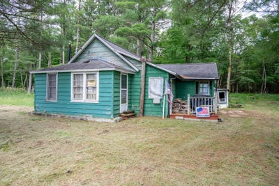 /international/us/n8276-5th-avenue-camp-douglas-wi-110100580200/