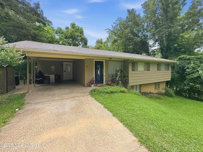 /international/us/324-starlite-drive-yazoo-city-ms-110108825848/