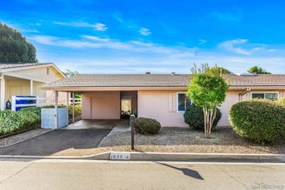 /international/us/1896-fairway-park-escondido-ca-110108266801/