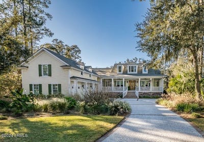 /international/us/1719-longfield-drive-st-helena-island-sc-110110363646/