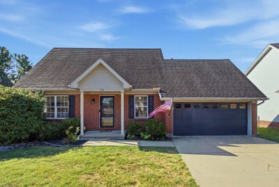 /international/us/109-allison-circle-nicholasville-ky-110120097178/