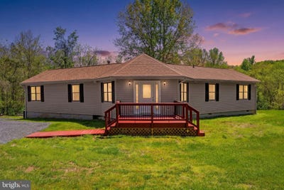 /international/us/8265-opal-road-warrenton-va-110108013726/