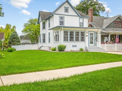 /international/us/1239-w-lincoln-boulevard-freeport-il-110108915911/