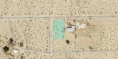 /international/us/nicolson-drive-twentynine-palms-ca-110119450132/