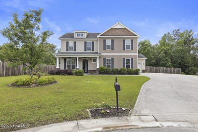 /international/us/302-first-post-road-jacksonville-nc-110101393975/