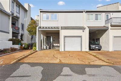 /international/us/214-n-first-street-hampton-va-110104214273/