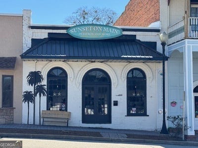 /international/us/205-e-main-hogansville-ga-110097968903/?lang=en