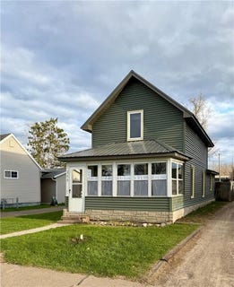 /international/us/209-3rd-street-ne-aitkin-mn-110107716212/