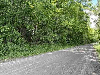 /international/us/bradley-hill-road-norwich-vt-110100900706/