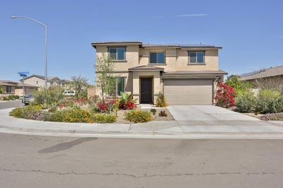 /international/us/84422-calle-larriva-coachella-ca-110104292966/