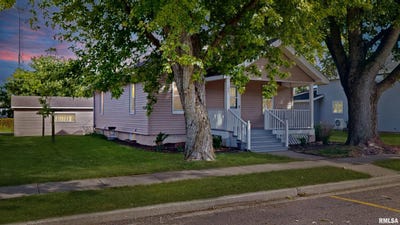 /international/us/102-n-2nd-street-dunlap-il-110120085521/