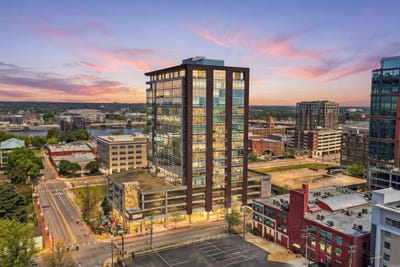 /international/us/300-e-3rd-street-little-rock-ar-110107842205/