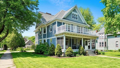 /international/us/644-s-jackson-street-green-bay-wi-110108363033/