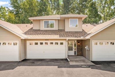 /international/us/1264-island-drive-forest-lake-mn-110119570090/