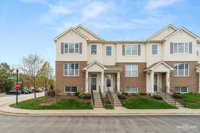 /international/us/409-lexington-lane-rolling-meadows-il-110107384364/