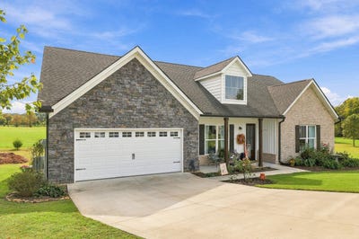 /international/us/654-running-brook-drive-strawberry-plains-tn-110120499566/