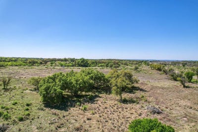 /international/us/9580-smith-west-ranch-road-round-mountain-tx-110098854485/