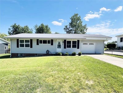 /international/us/517-w-olive-street-palmyra-mo-110099773471/