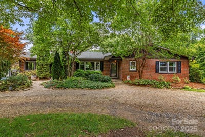 /international/us/211-hamburg-mountain-road-weaverville-nc-110100945981/?lang=zh-tw