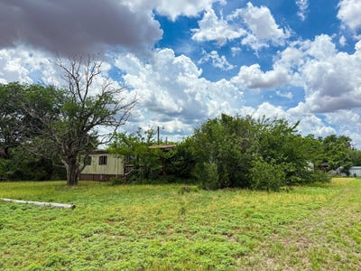 /international/us/308-cherry-street-merkel-tx-110108490525/