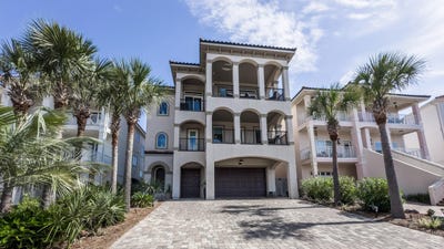 /international/us/235-la-valencia-circle-panama-city-beach-fl-110101125602/