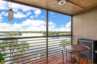 /international/us/1100-colony-point-cir-pembroke-pines-fl-110110407426/