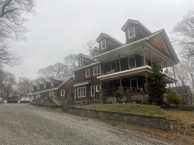 /international/us/67-ridgeway-avenue-setauket-ny-110098566814/