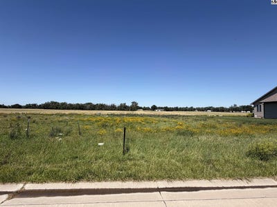 /international/us/bluestem-dr-south-hutchinson-ks-110108877850/
