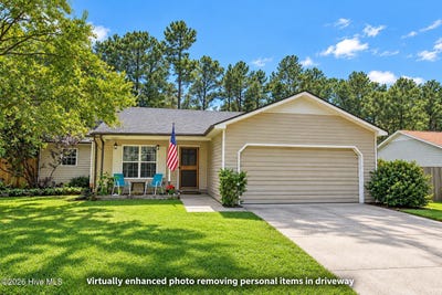/international/us/106-education-lane-havelock-nc-110119984853/