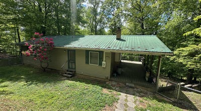 /international/us/186-view-rd-alderson-wv-110108178283/