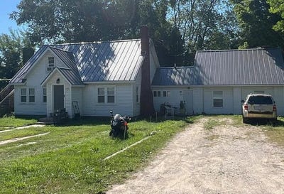 /international/us/6593-frankfort-highway-beulah-mi-110108089417/