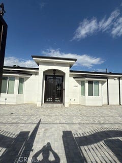 /international/us/north-hollywood-ca-110099507978/
